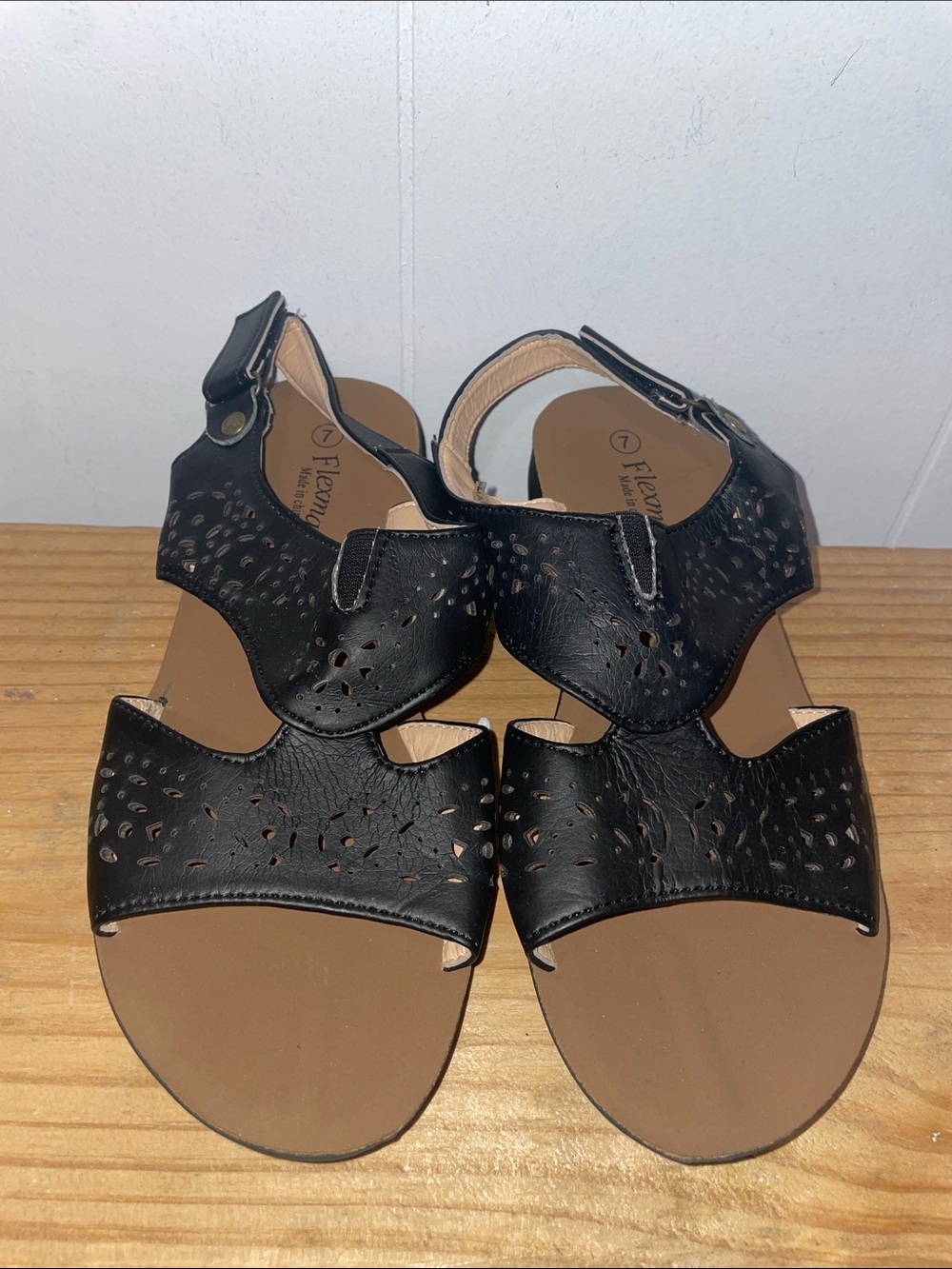 Lemon Black Women's Cutout Ankle-Strap Sandals